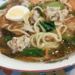 野菜と肉たっぷり味噌ラーメン